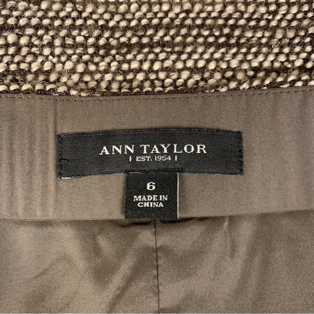 Elegant Ann Taylor Tweed Boucle Career Pencil Skirt Cream Brown Wool  Size 6 - Picture 2 of 7